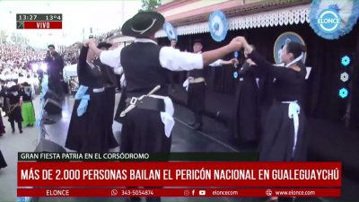 M&aacute;s de 2.000 personas bailaron el Peric&oacute;n Nacional en los festejos del 25 de Mayo en Gualeguaych&uacute;
